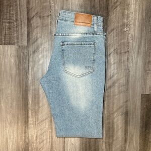 French Connection Light Wash Slim Jeans - 32x32